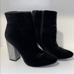 Sparkle heel bootie